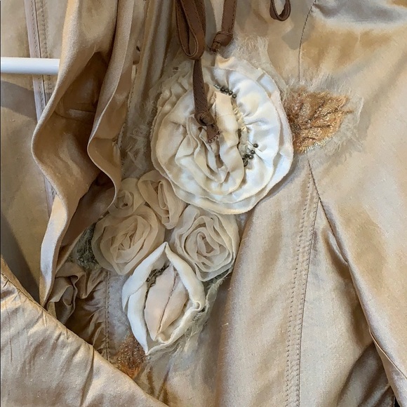 Gold Cheby Italy Silk Jacket - Picture 3 of 7